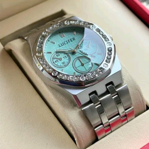 The Radiant Horizon: Crystal Bezel & Nautical-Tone Elegance