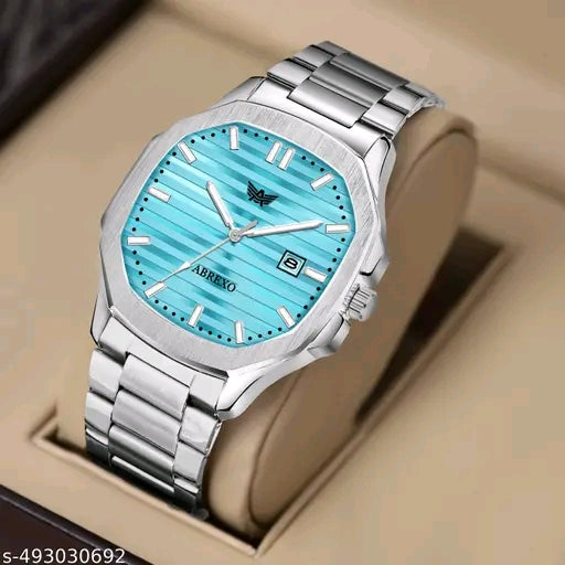 The Zenith Nautilus: Geometric Precision & Textured Elegance