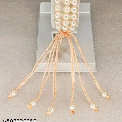 The Pearl Radiance: Minimalist Chic & Triple-Strand Charm