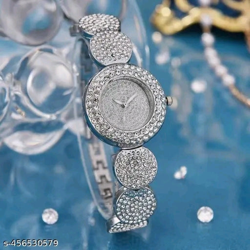 The Lumina Radiance: Full Pavé Stone-Set Luxury Bangle