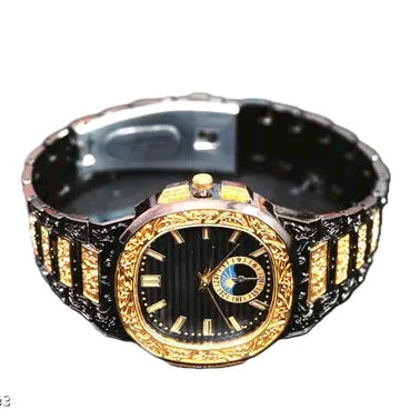 The Artisan Grandeur: Ornate Filigree & Celestial Complication